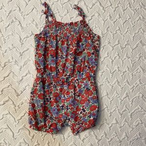 Baby girl, one piece floral romper